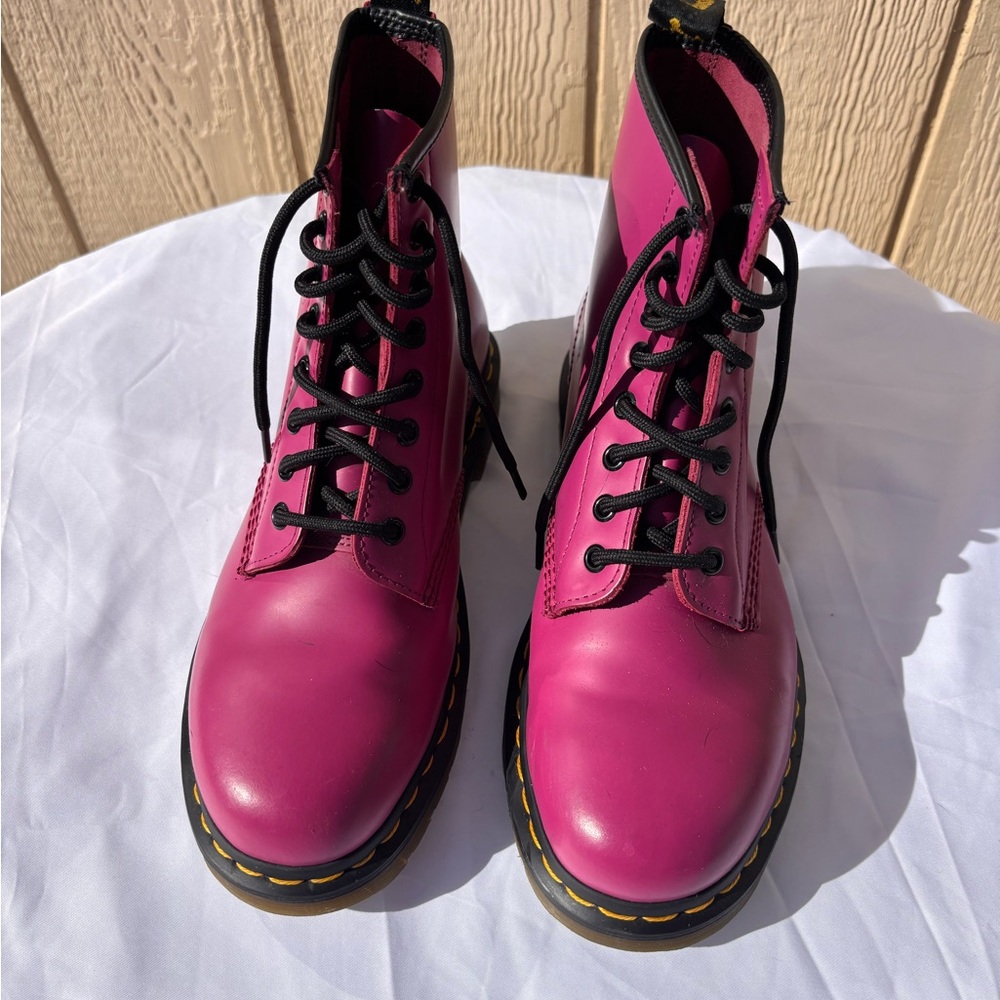 Dr. Martens 1460 Fuchsia and Pink smooth leather lace up boot - Picture 7 of 15